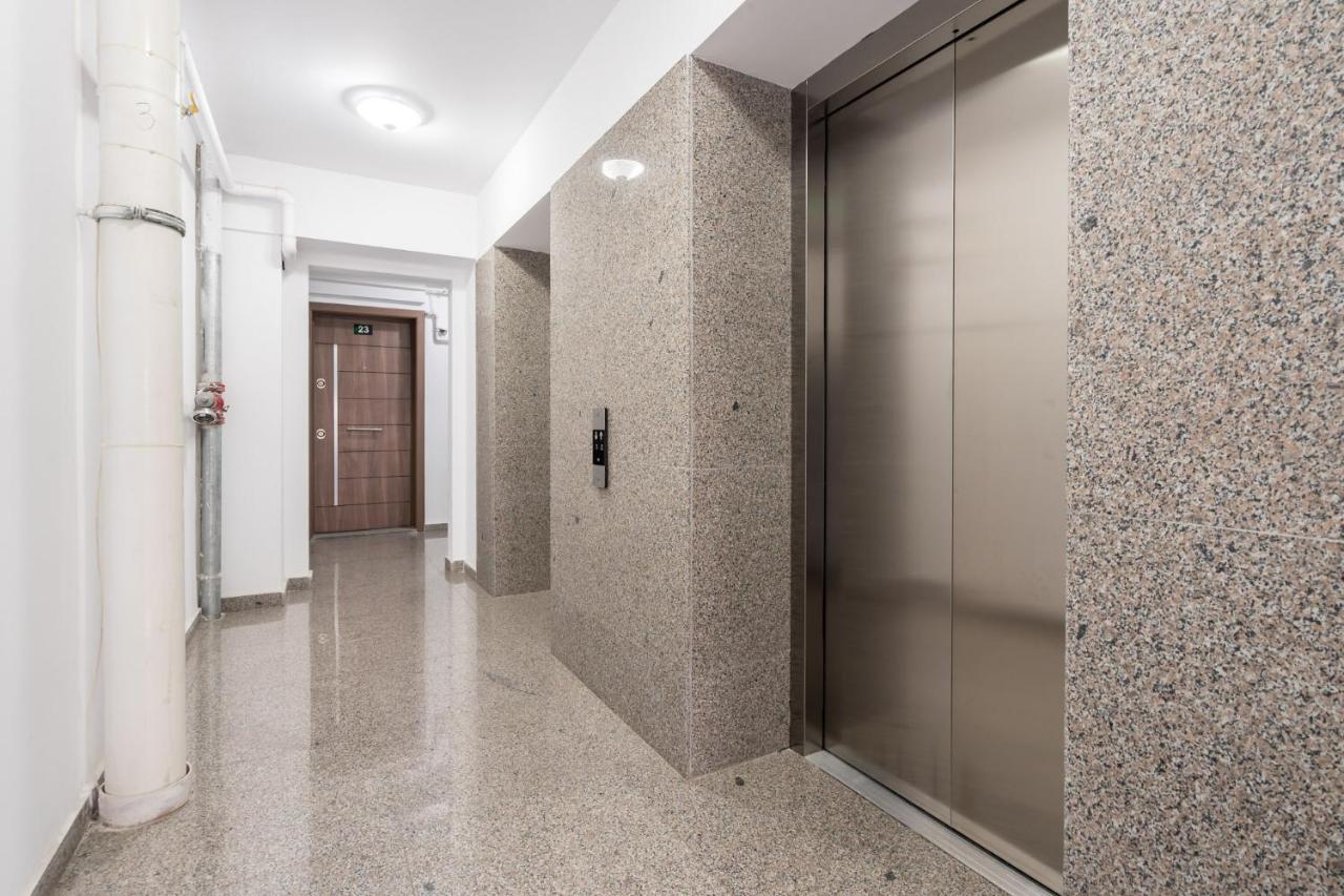 בוקרשט Kondo Studio I Roka Residence, Timpuri Noi מראה חיצוני תמונה